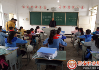 【阳光公益】发扬革命传统教育 爱老敬老 ——记庙岗村儿童之家中秋活动